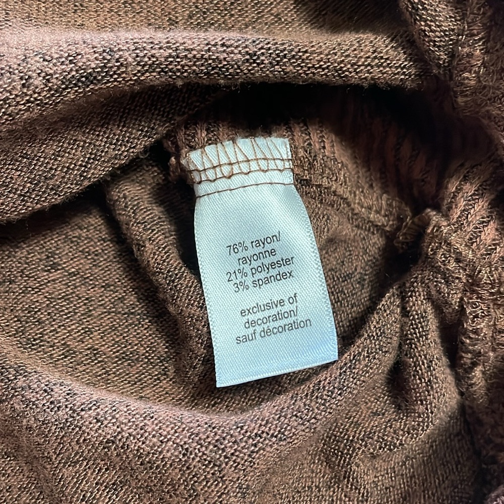 Fall 🍂🍁 pullover - Picture 5 of 7